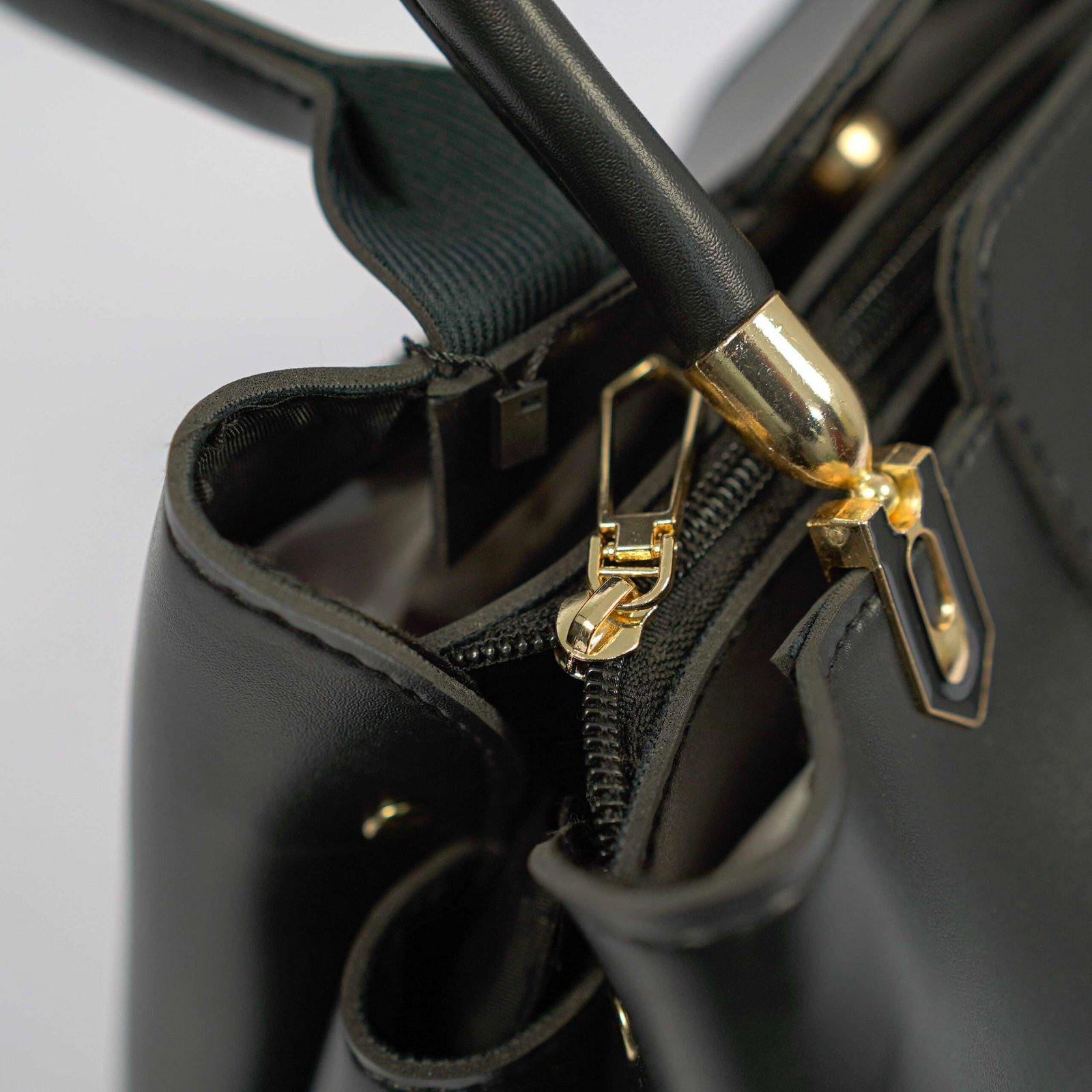 Top Handle Classy Black (with pouch) - Image 7