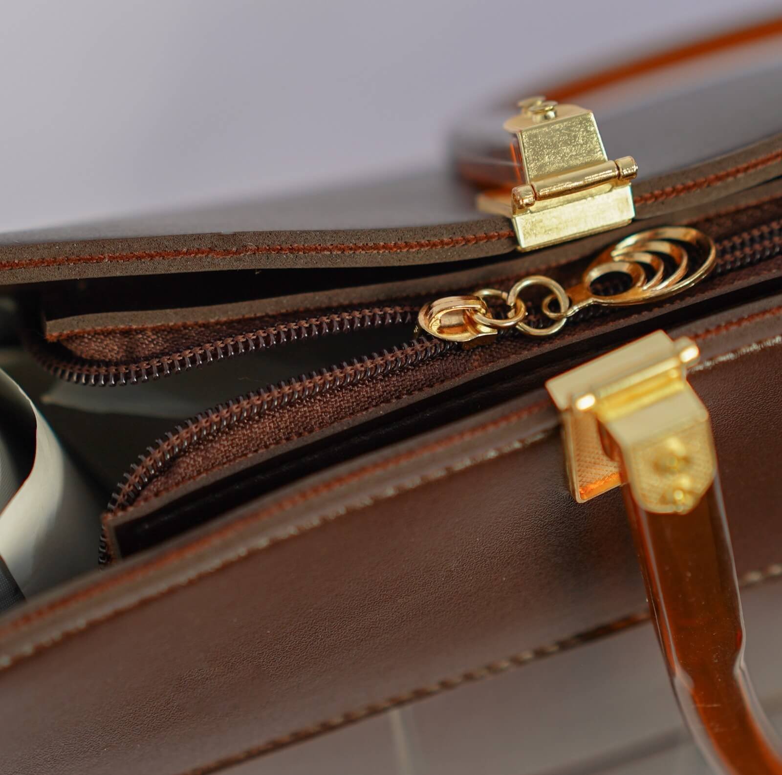 Glamouria Luxe Cocoa Amber Tote - Image 3