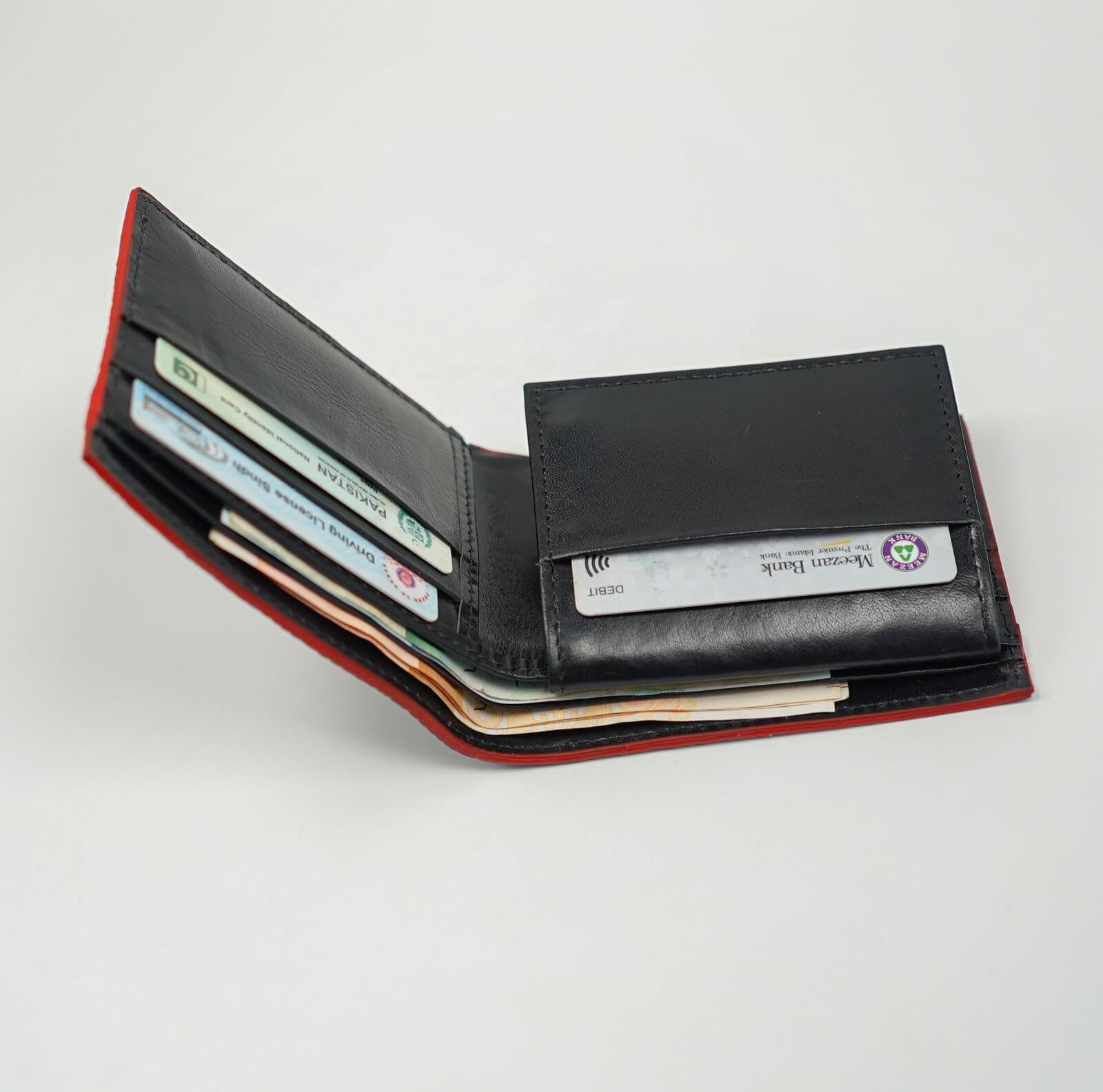 Glamouria RedEdge Bifold - Image 10