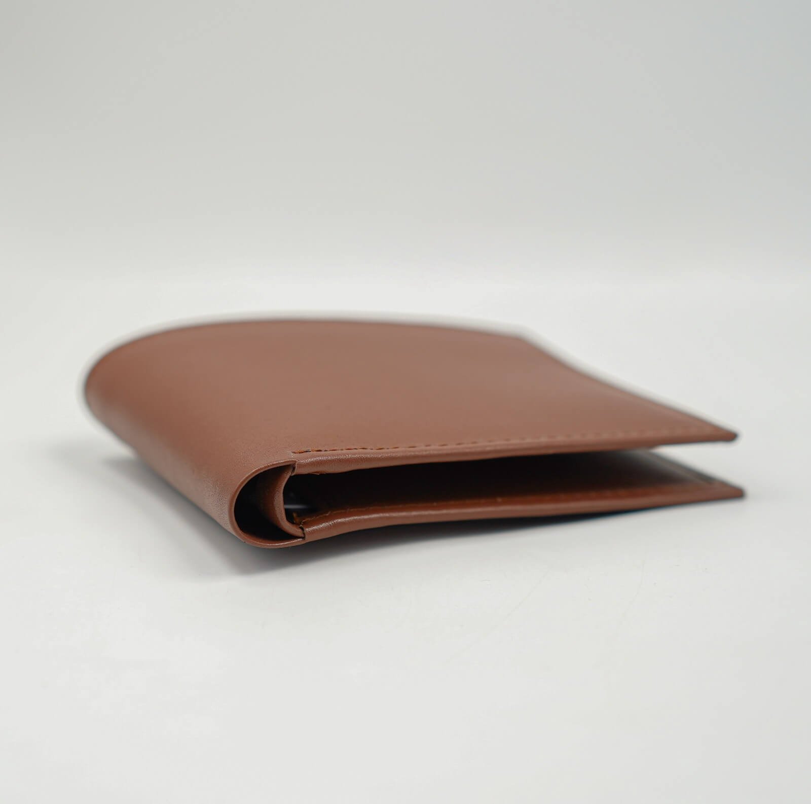 Glamouria ClassicTan Bifold - Image 5