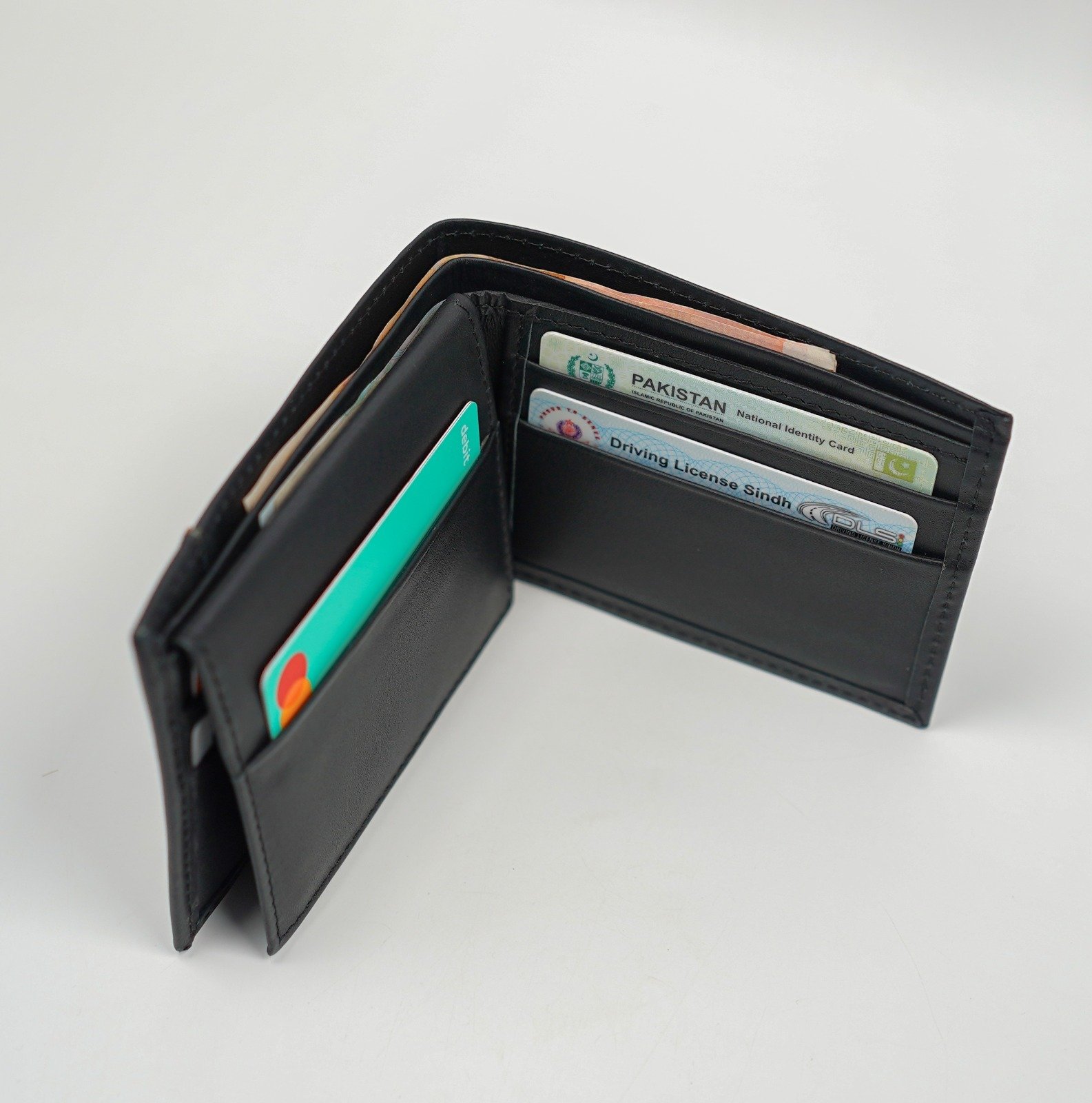 Glamouria BlackRust Bifold - Image 9
