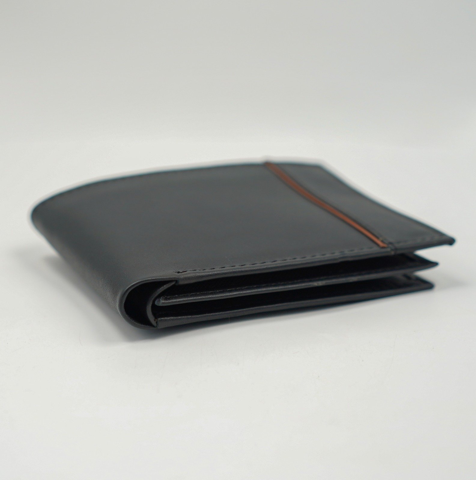Glamouria BlackRust Bifold - Image 10