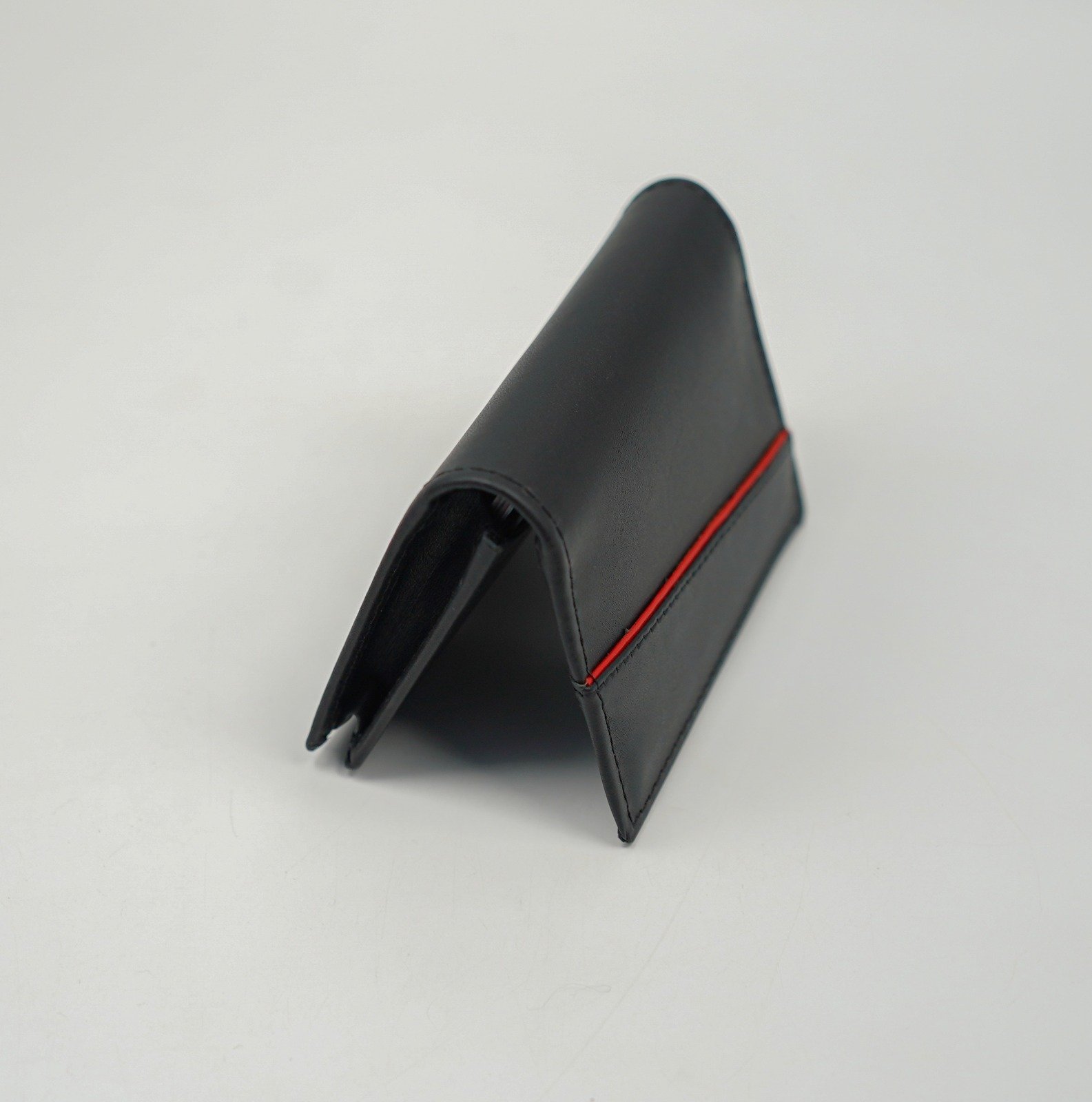 Glamouria Black Leather Card Holder - 3x4 inches - Image 3